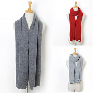 Knitted wool solid color scarf