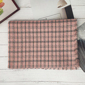 Thick knitted plaid scarf