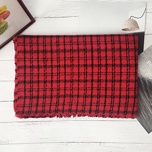 Thick knitted plaid scarf