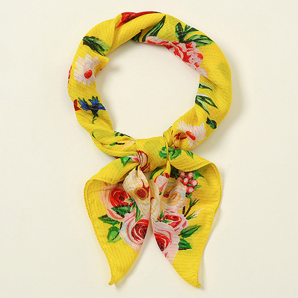 wholesale scarves silk 70cm floral square scarf supplier