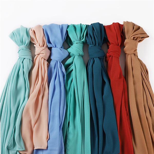 Hot selling flash scarf wholesale of Indonesian Baotou scarf
