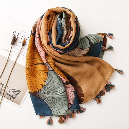 Wholesale winter cotton linen vintage ginkgo print fringed scarf