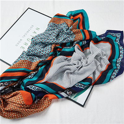 Cotton and linen scarf female wave dot printing thermal shawl spot long scarf gauze wholesale