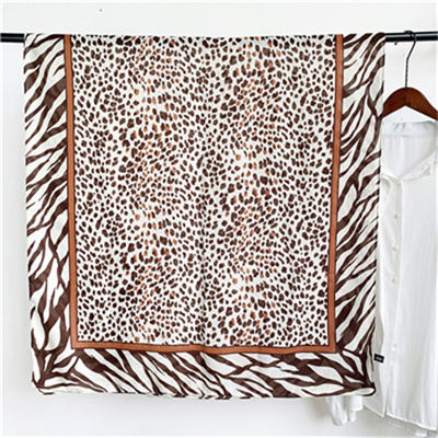 Cotton and linen long scarf Korean style leopard scarf fashion sunscreen beach towel shawl wholesale