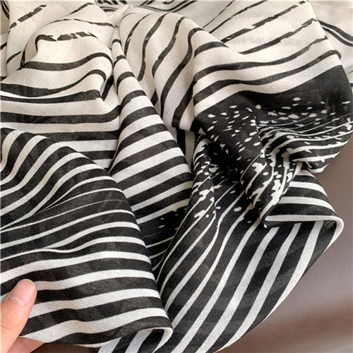 Korean style cotton and linen scarf geometric color matching gauze scarf women fashion simple shawl wholesale