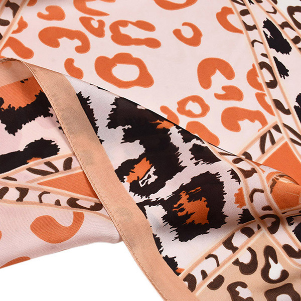 Whoelsale 70cm leopard print silk scarf women small square scarf