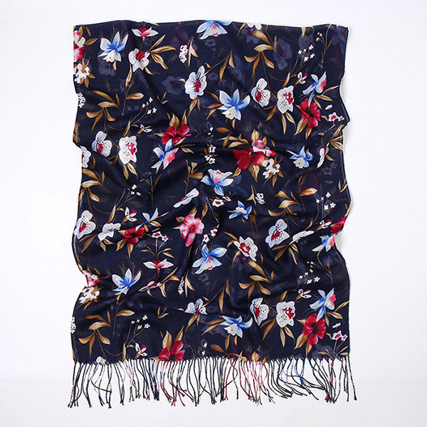 Printed fringed shawl encrypted veil crochet scarf