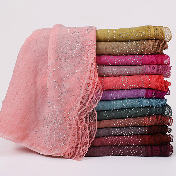 Wholesale scarves Indonesian hijab scarf women lace hot drilling supplier