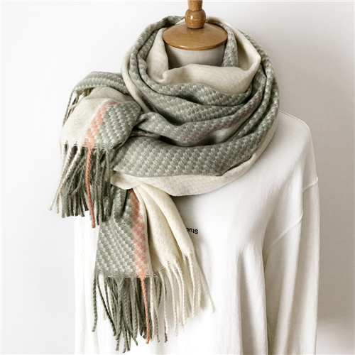 Wholesale plaid tassel wool scarf long thickened warm shawl supplier