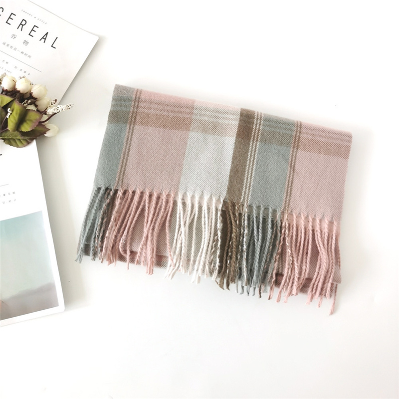 Wholesale classic Plaid shawl men scarf for lovers supplier