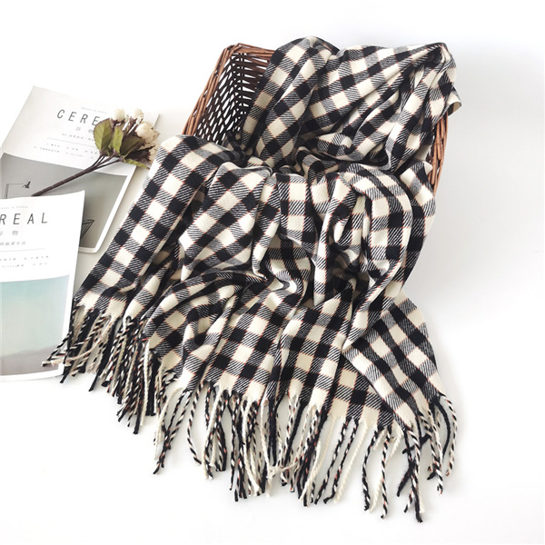 Wholesaleb new Plaid Korean warm shawl men scarf supplier