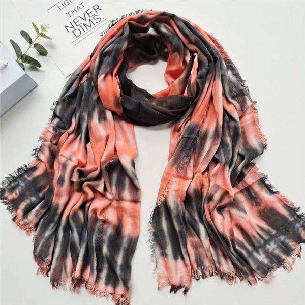 2021 New spot women tie dyed scarf thin comfortable breathable warm shawl