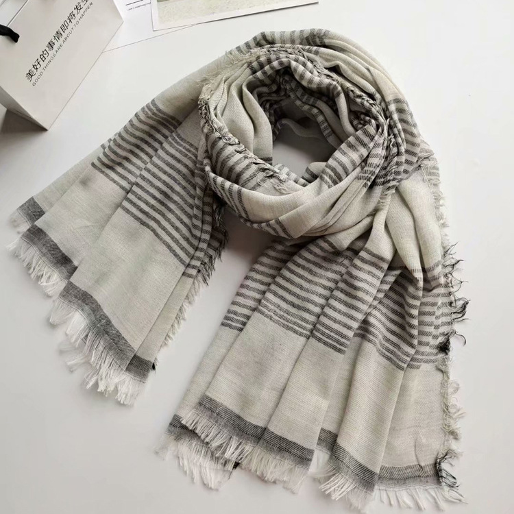 New cotton twill horizontal shawl autumn thin gradient short beard sunscreen scarf