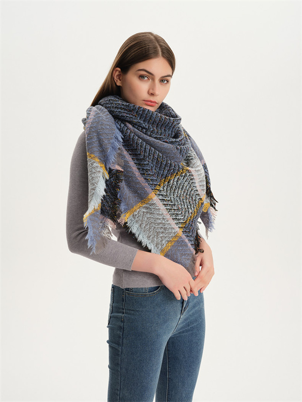 Hot spot shawl scarf autumn and winter big grid triangle scarf
