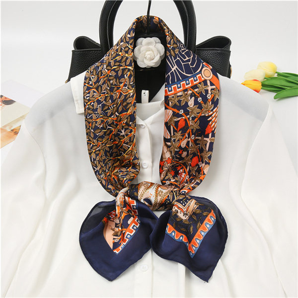 Hot selling big cashew nut color color color printing 90 90 big square scarves wholesale