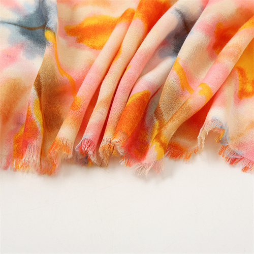 Wholesale of new womens tie dyed and printed Bali yarn scarf and ink splashing shawl