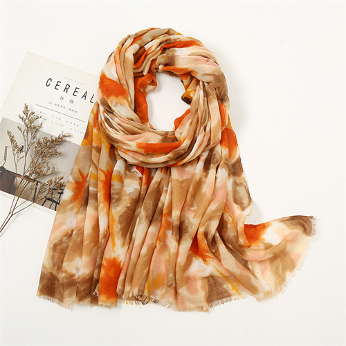 Wholesale of new womens tie dyed and printed Bali yarn scarf and ink splashing shawl