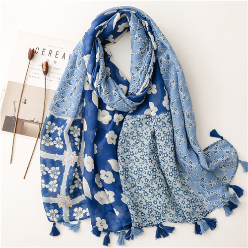 New art color matching beach towel printing cotton linen silk scarf tassel scarf wholesale