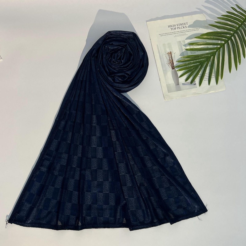 2022 new jacquard small square elastic breathable womens long towel hot selling shawl scarf wholesale