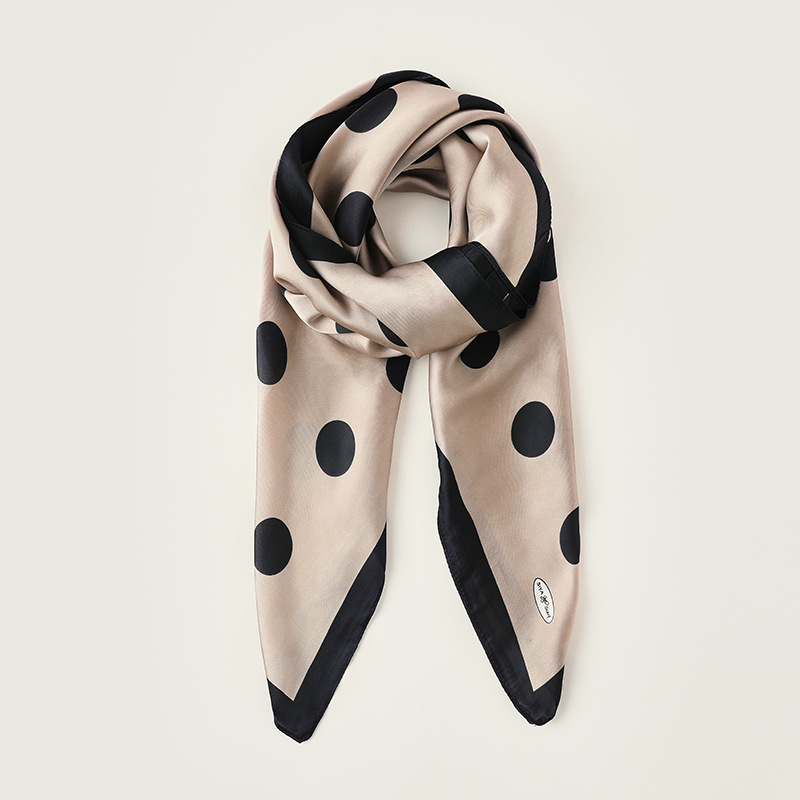 Wholesale of new silk scarves and womens imitation silk sunscreen headscarves