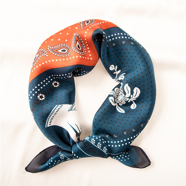 New imitation silk printing scarf Japan and South Korea sweet 70 small square scarf wholesale
