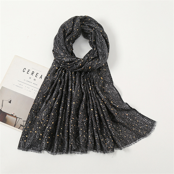 Vintage gilded printed womens scarf Satin cotton sunscreen shawl wholesale