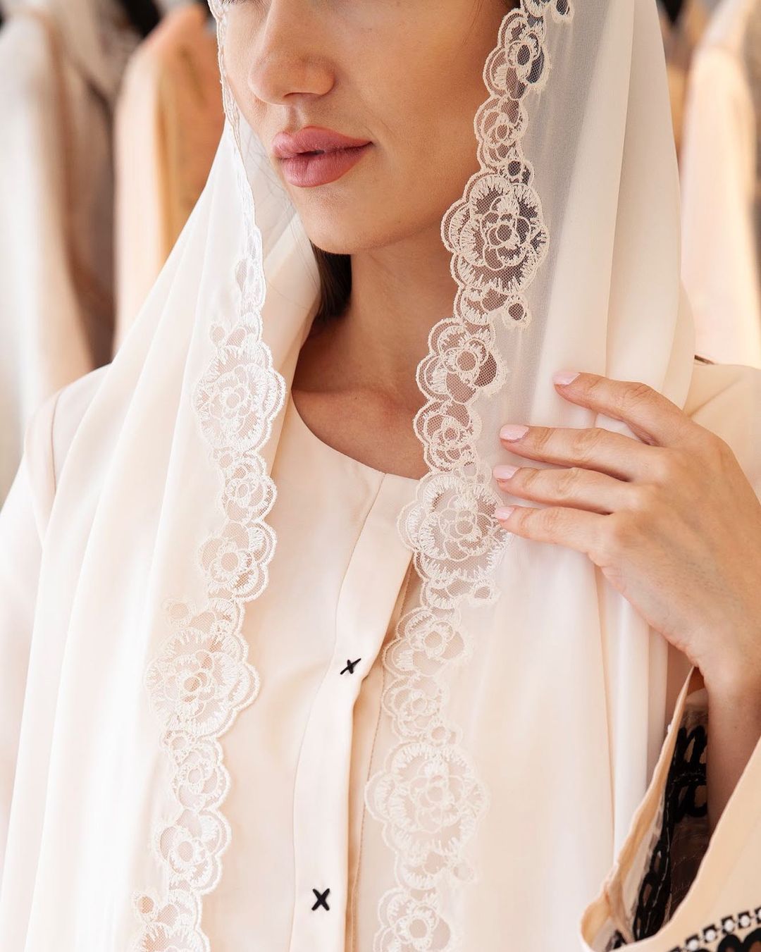New fashion womens silk and satin lace Baotou scarf wholesale