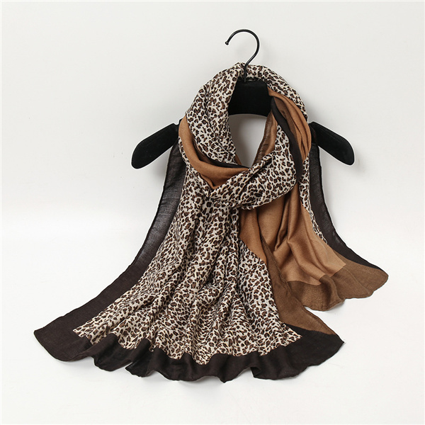 Classic leopard print sunscreen shawl Cross border fashion headband Womens satin cotton warm scarf