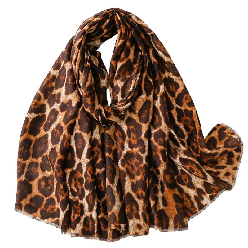 Wholesale cotton linen scarf fashionable leopard print warm women shawl