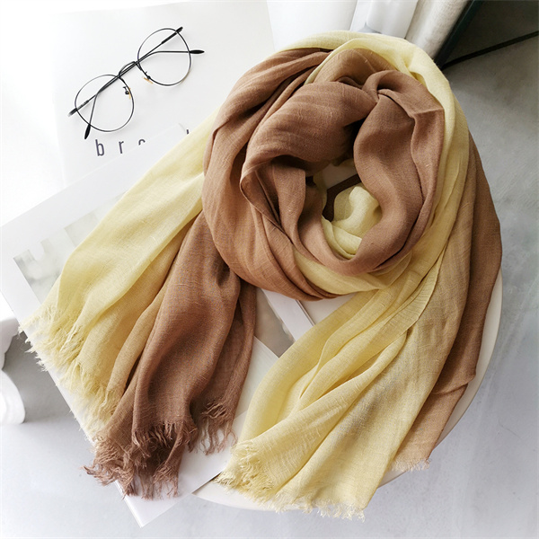 Cotton linen silk scarf scarf Ladys autumn and winter gradient color block bamboo slug shawl wholesale