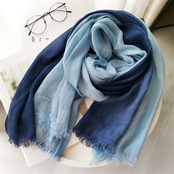 Cotton linen silk scarf scarf Ladys autumn and winter gradient color block bamboo slug shawl wholesale