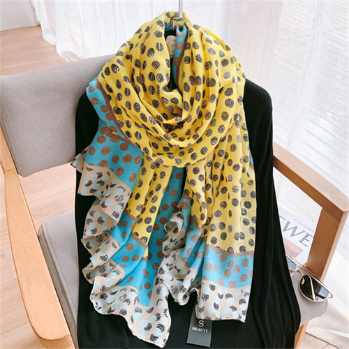 New polka dot print cotton linen scarf fashion temperament celebrity decorative shawl outdoor warm neck wholesale