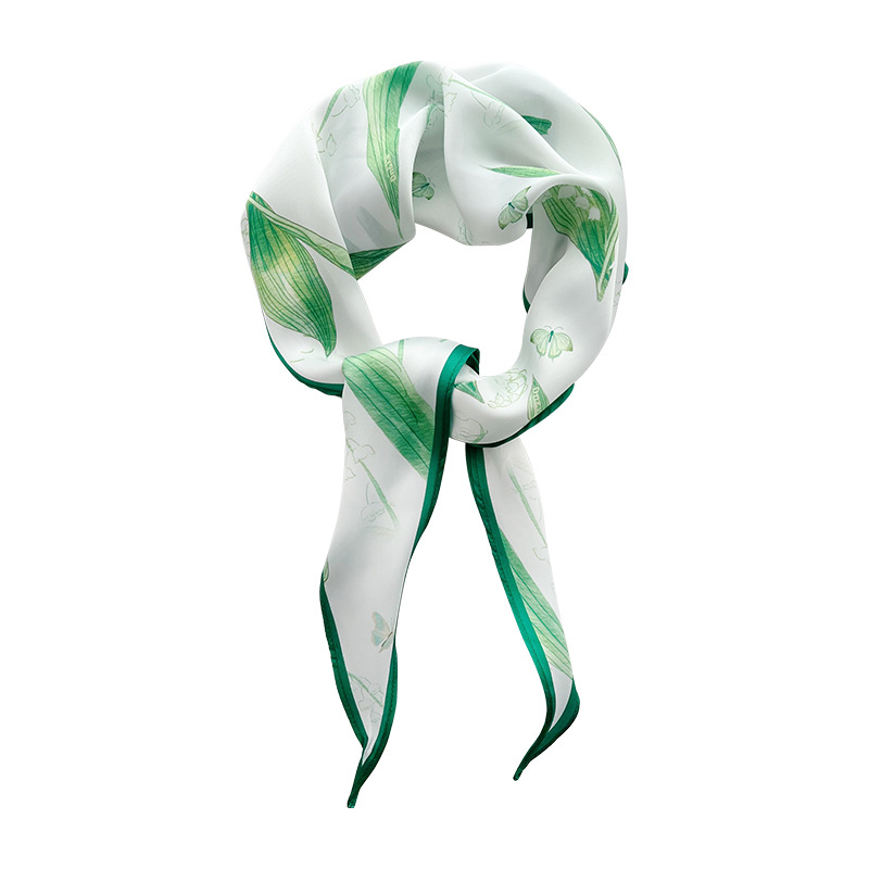 Diamond shaped small silk scarf woman sweet floral hairband tied bag wrapped silk neck scarf