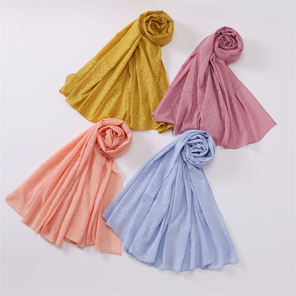 New pearl chiffon leopard embossed scarf Hui scarf wholesale