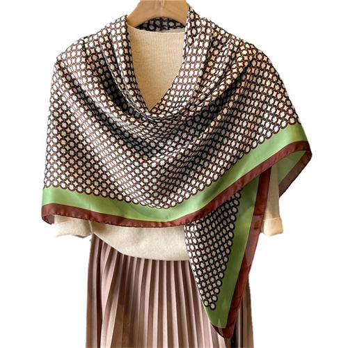 Green edged small circle 110cm beautiful damask square scarf scarf shawl