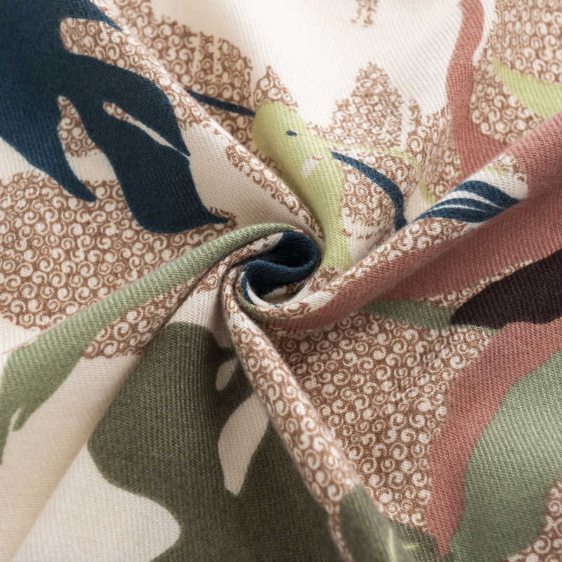 Flower printed imitation cashmere scarf  warmth versatile neck protection cold protection scarf