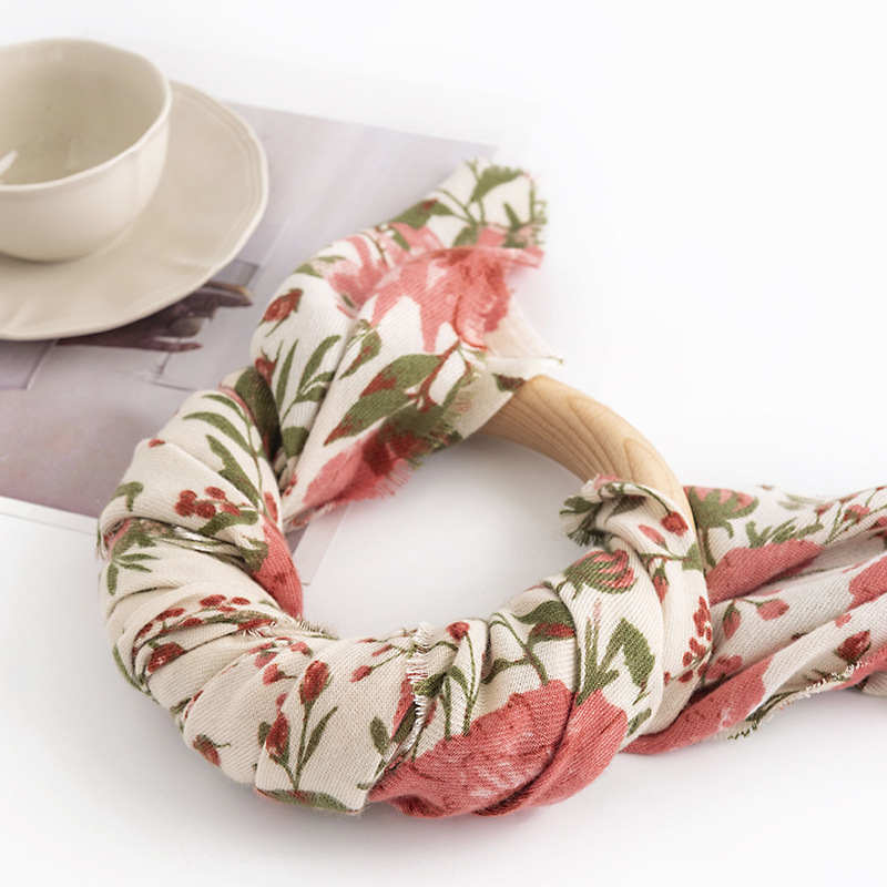 Printed long imitation cashmere scarf  women warm floral shawl cold resistant neck protection scarf