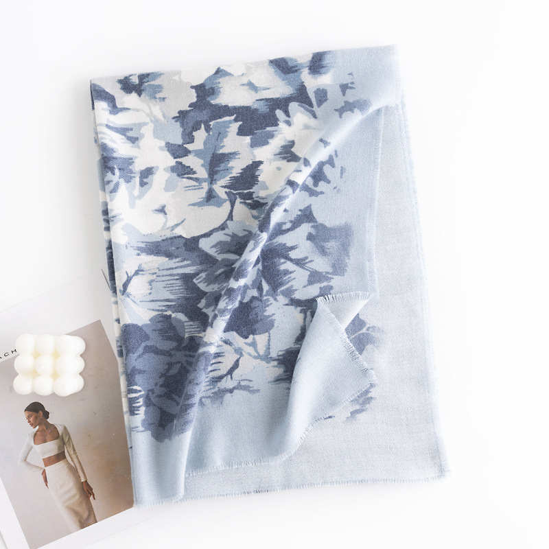 Rose printed scarf imitation cashmere scarf artistic retro shawl warm scarf