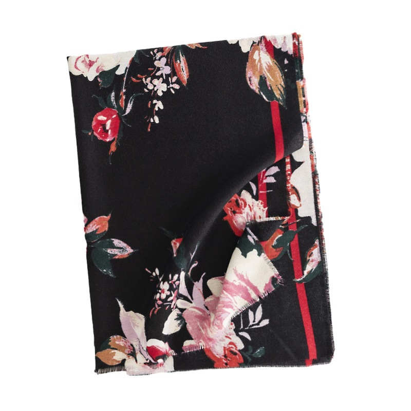 Scarf printed Chinese style camellia warm shawl  retro imitation cashmere neck protection cold protection scarf