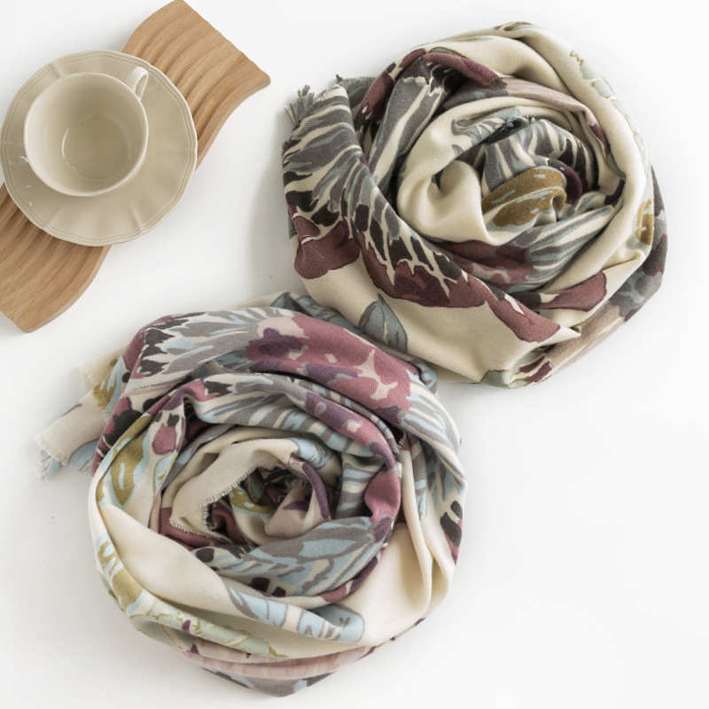 Printed Scarf  Winter New Style Imitation Cashmere Scarf Warm Cold Resistant Neck Art Retro Style Shawl