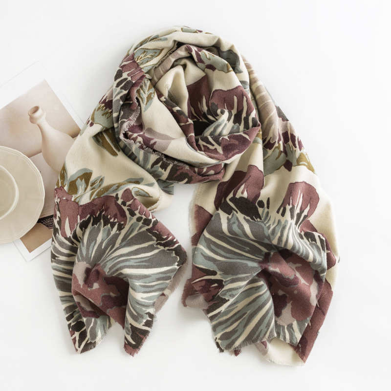 Printed Scarf  Winter New Style Imitation Cashmere Scarf Warm Cold Resistant Neck Art Retro Style Shawl