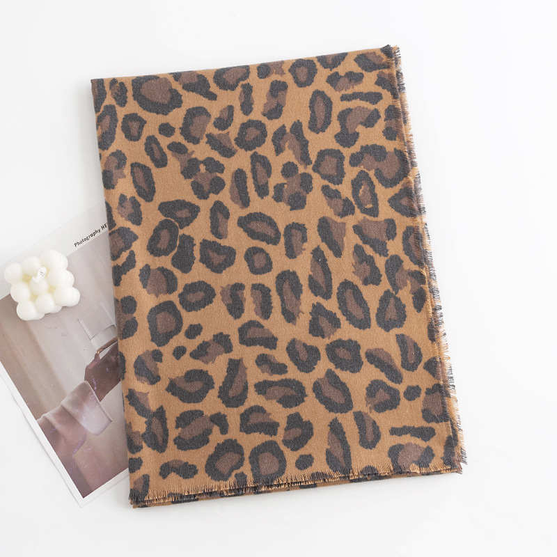 Leopard print scarf shawl warm scarf fashionable stylish imitation cashmere scarf