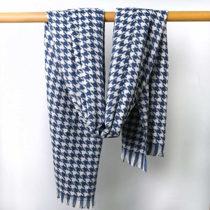 Qianniao Plaid Scarf Autumn Winter Plaid Scarf Imitation Cashmere Warm Shawl Wrapped a Neck