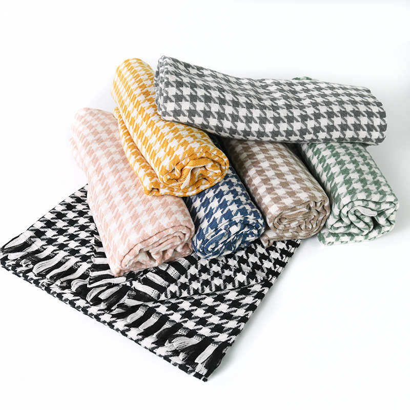 Qianniao Plaid Scarf Autumn Winter Plaid Scarf Imitation Cashmere Warm Shawl Wrapped a Neck