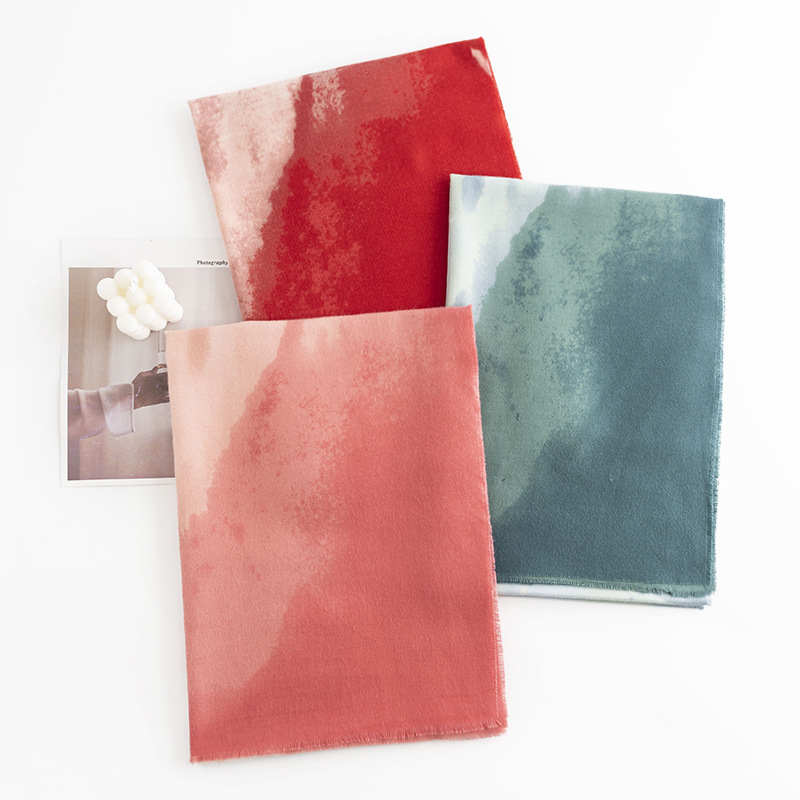 Halo Dye Gradient Fashion Commuter Scarf Imitation Cashmere Elegant Celebrity Style Shawl
