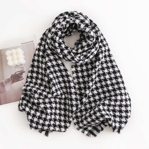Qianniao Plaid Scarf Fashion Commuter Cold Protection Neck Protection Imitation Cashmere Scarf Advanced Feeling Shawl