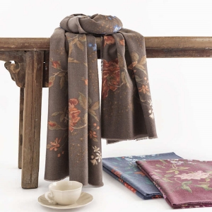 Ethnic style rose flower short tassel printed shawl scarf neck imitation cashmere scarf
