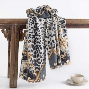 Leopard print scarf  warmth elegant  cold resistant scarf