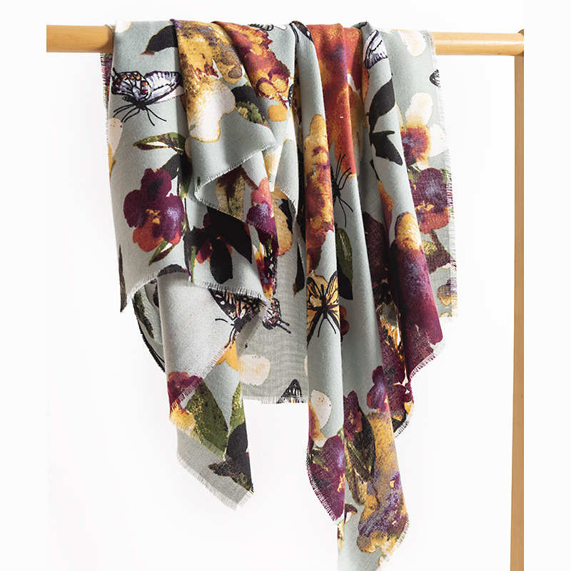 Butterfly printed imitation cashmere scarf winter warmth  fashion shawl for commuting versatile neck protection scarf