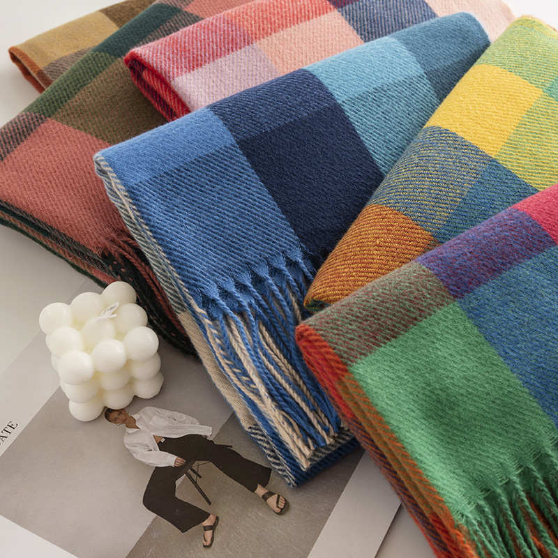 Wholesale network of imitation cashmere scarves red wind scarves warm cold resistant shawls